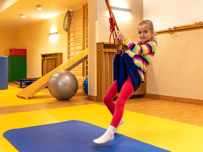 Fizjoterapeuta dziecięcy/ Logopeda/ Psycholog/ Terapeuta SI