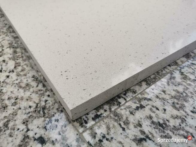 Konglomerat kwarcowy NEW DIAMANTE 60x60x2 poler