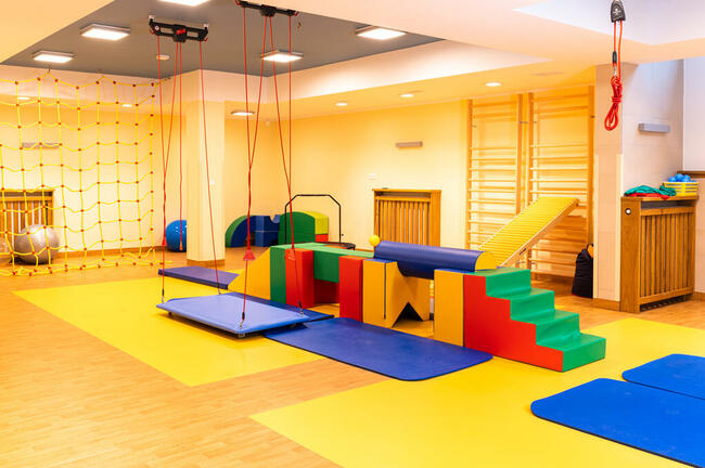 Fizjoterapeuta dziecięcy/ Logopeda/ Psycholog/ Terapeuta SI