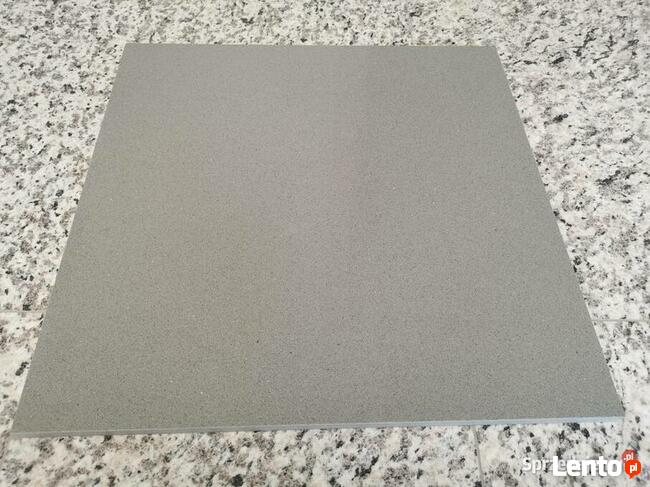 Konglomerat kwarcowy GRIS SERENA 40x40x1,2 poler