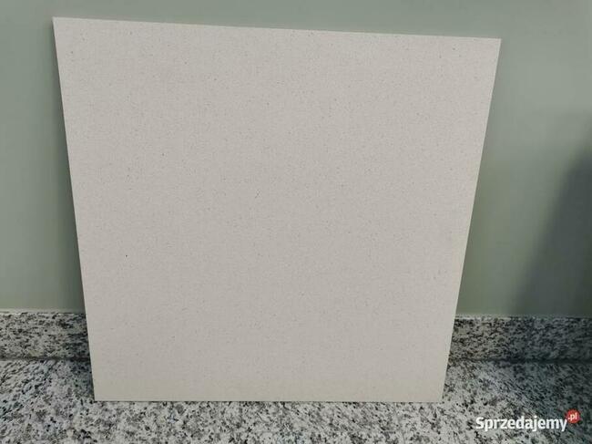Konglomerat kwarcowy BEIGE ARENA 60x60x1,2 poler