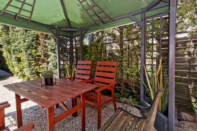 Domki Dwie Fale_w centrum_blisko plaży