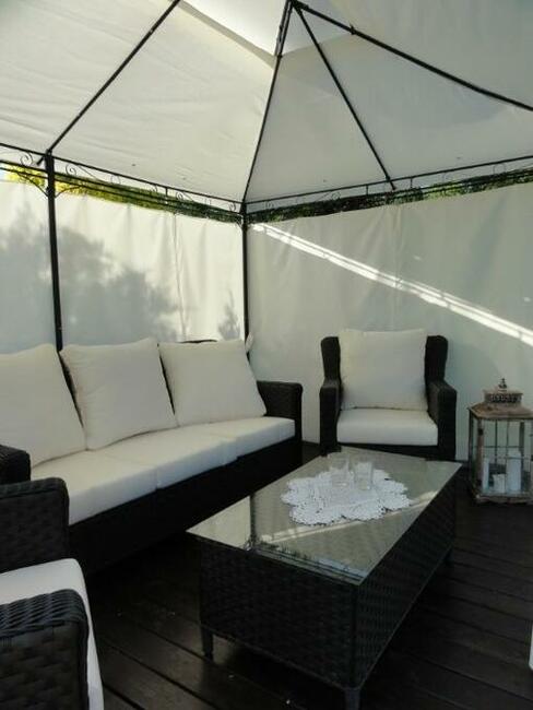 Meble ogrodowe z technorattanu kanapa fotele brązowe