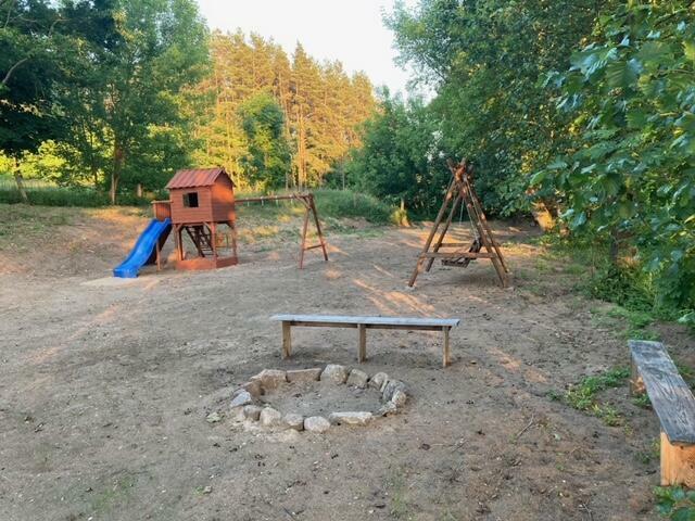 Duży dom na Mazurach dla grup jezioro balia z jacuzzi, plaża