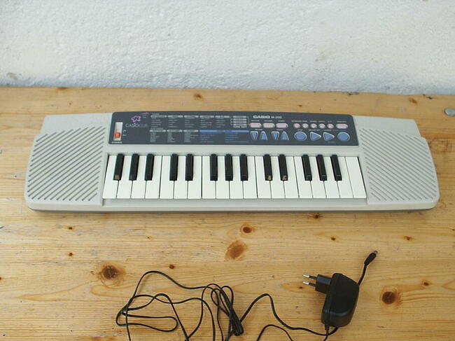 Keyboard dla dzieci Casio M-200