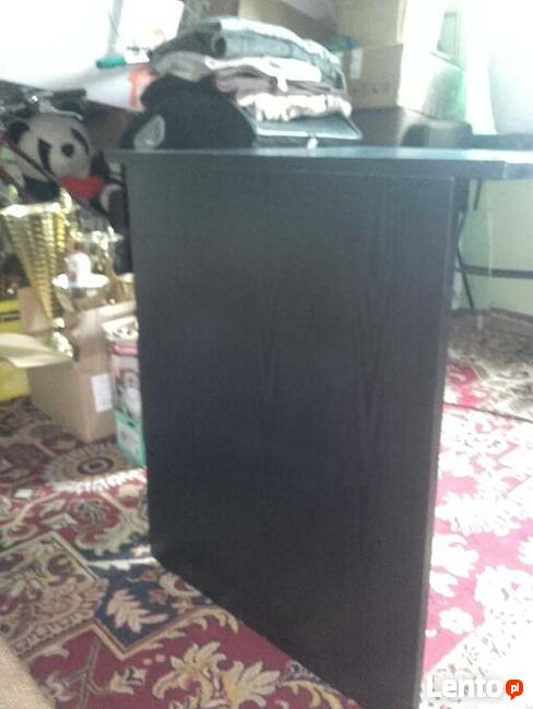 Stolik narożny bardzo ładny