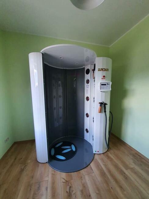 Automatyczna kabina do opalania natryskowego bezobsługowa