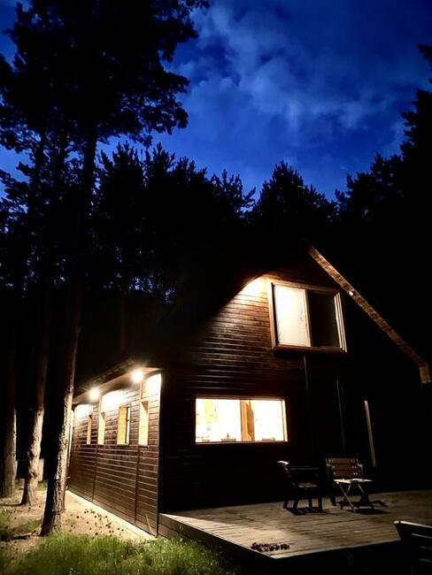 Dom\pokoje nad jeziorem Lucieńskim