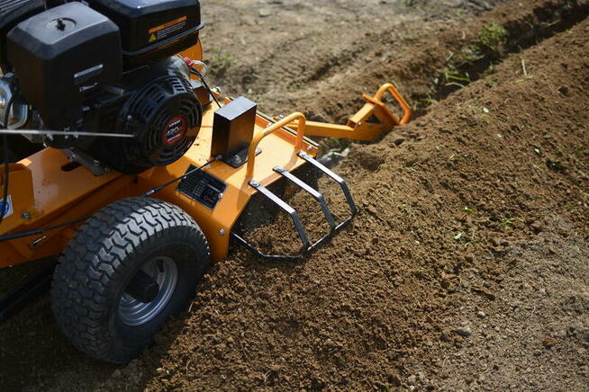 trawniki | nawodnienie | żywopłoty | roboty koszące