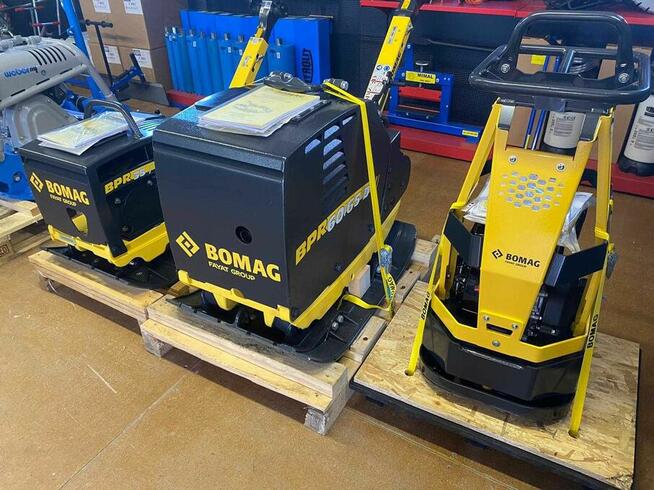 Zagęszczarka Rewersyjna BOMAG BPR 35/60 Honda