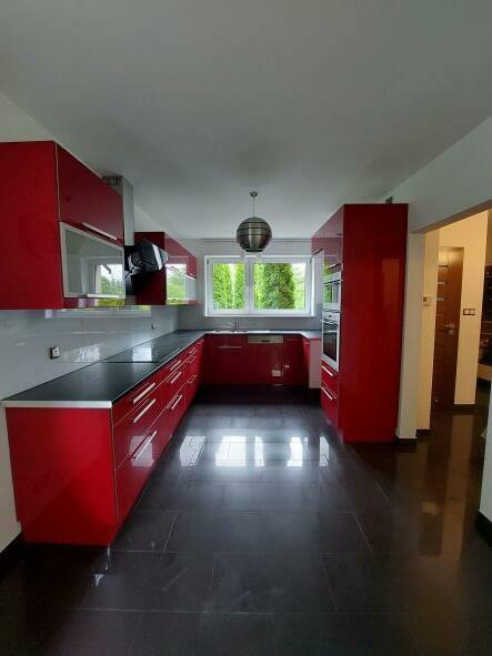 Dom na wynajem w Piasecznie o łącznej powierzchni 102 m²