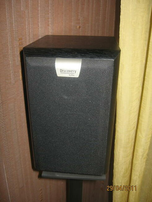 Sprzedam stojaki pod satelitki małe