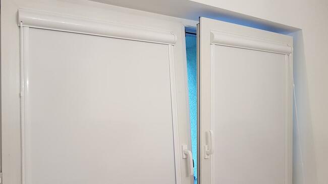 Solidne i wytrzymałe rolety termoizolacyjne, z montażem