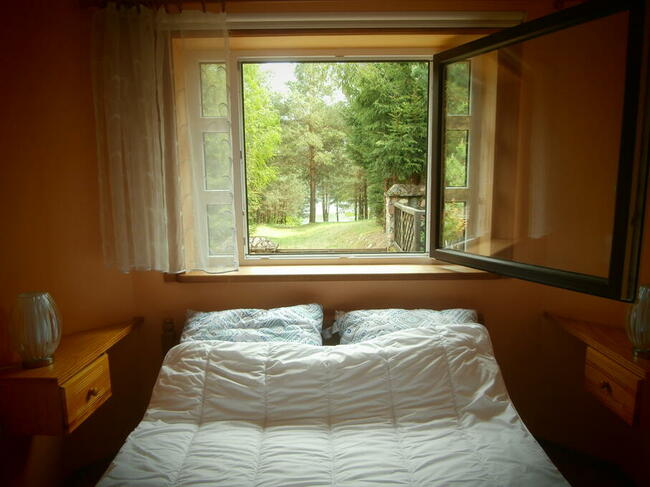 Domek letniskowy nad samym jeziorem Narie ,, Warmia i Mazury