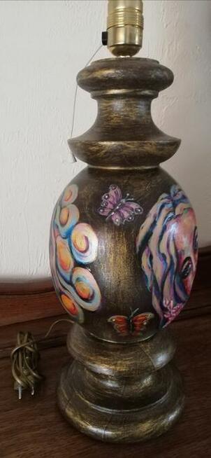 lampa drewniana, ręcznie malowana, kobieta, twarz