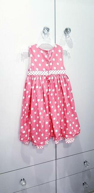 Wiosenna dziecięca sukienka