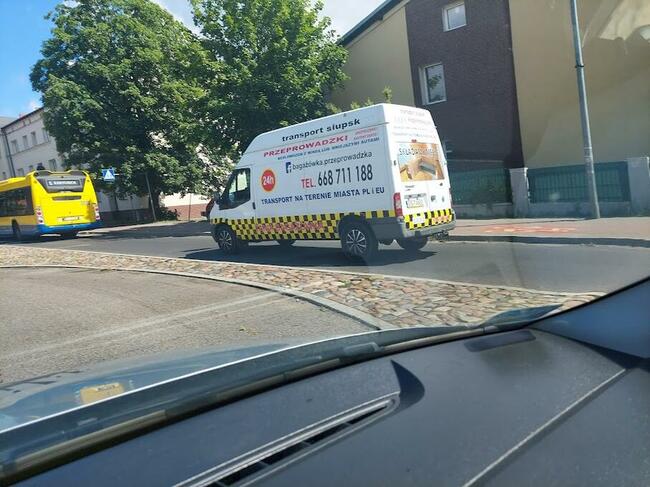 TAXI BAGAŻOWE, PRZEPROWADZKI, USŁUGI TRANSPORTOWE