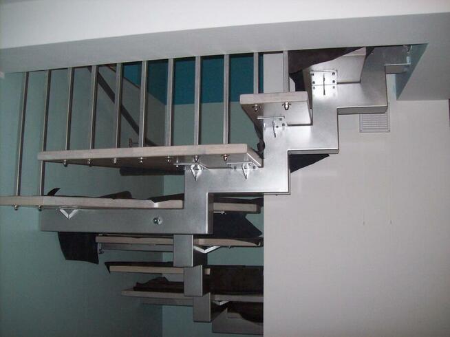 Produkcja konstrukcji stalowych