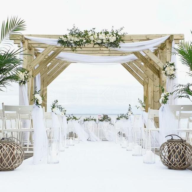 Ślub kościelny w plenerze organizacja Trójmiasto Pomorze