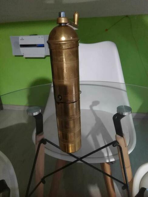 Sprzedam Sprawny Młynek Kolekcjonerski Mosiężny Okazja Polecam