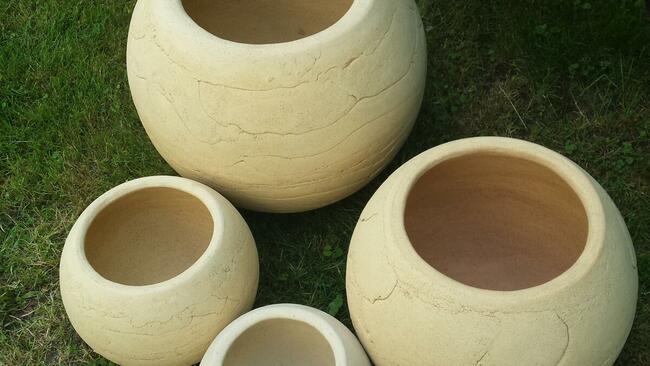 3 ceramiczne donice. Średnica 50 cm. 40 cm. 30 cm.