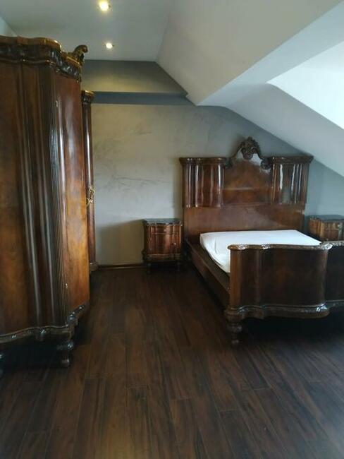 Sprzedam zabytkową sypialnię