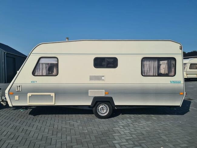 Przyczepa kempingowa Beyerland 495 plus przedsionek Super