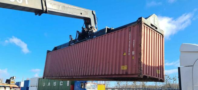 Kontenery, magazyny 40DV / 40HC wynajmę