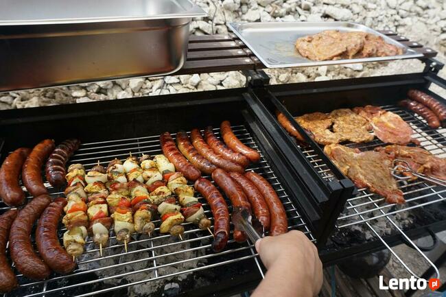 Parasol parasole ogrodowe stoły biesiadne krzesła