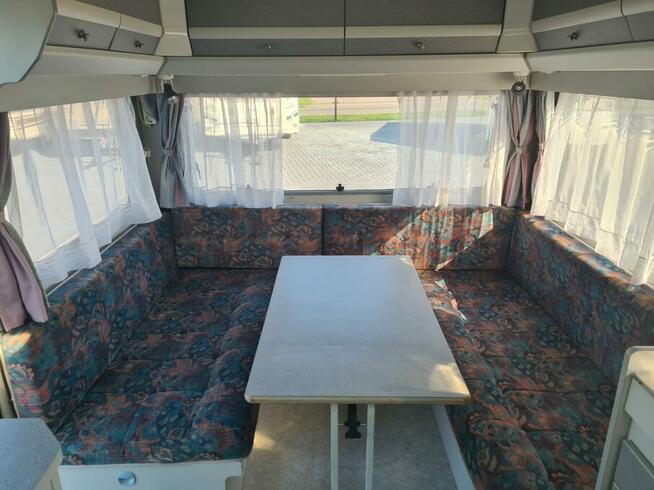 Przyczepa kempingowa Beyerland 495 plus przedsionek Super