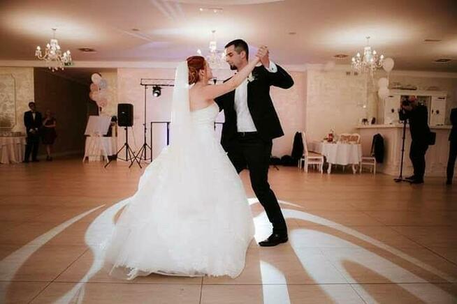 Lekcje Tańca Dla Par Slubujacych Pierwszy Taniec