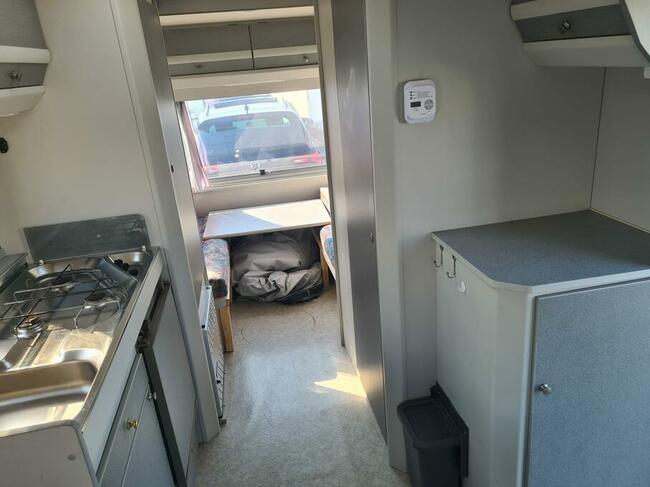 Przyczepa kempingowa Beyerland 495 plus przedsionek Super