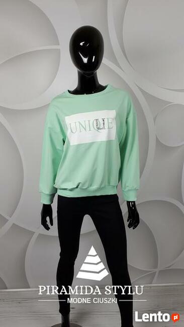 Bluza z napisem Rozmiar uniwersalny ostatnie szt