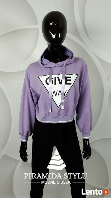 Bluza z kapturkiem Rozmiar uniwersalny kolor czarny i lila