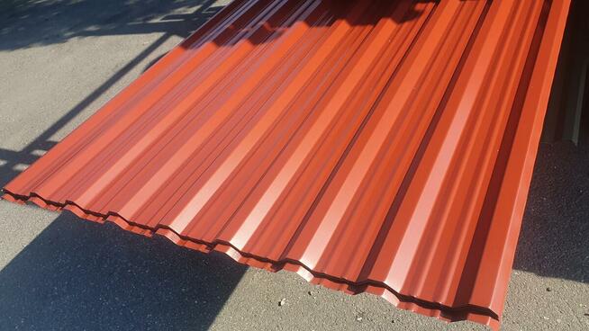 Trapez T18 0,5 mm CZERWONY W POŁYSKU 48,95 brutto/m2