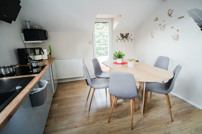 Pokoje do wynajęcia.