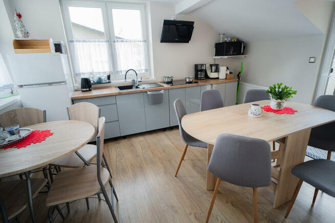 Pokoje do wynajęcia.