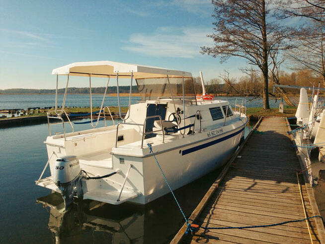 Jacht motorowy weekend 820 sprzedam FV