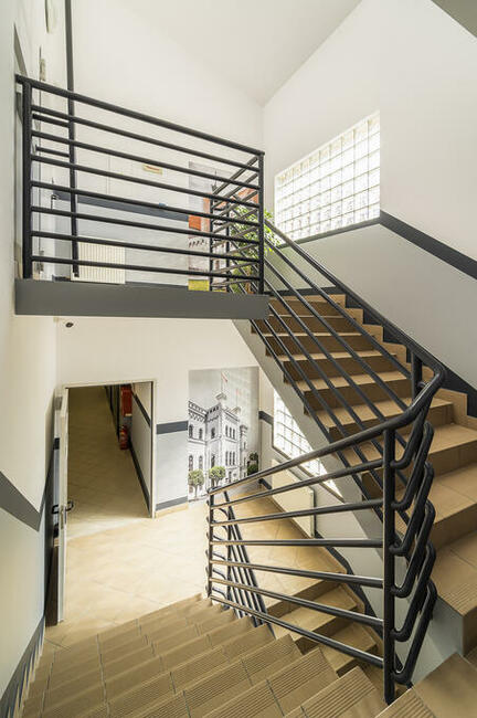 GEMS Hostel + pokoje dla pracowników - Stare Miasto