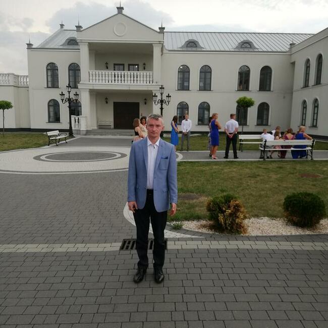 Szukam dziewczyny myślącej tylko o założenie stałego związku