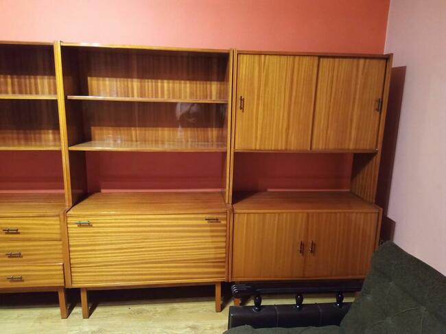 Meble, lata 70, stara meblościanka z PRL