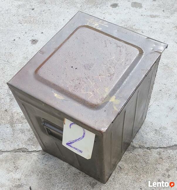 SKRZYNKA METALOWA POJEMNIK MAGAZYNOWY ZAMYKANY HOBOK UŻYWANY