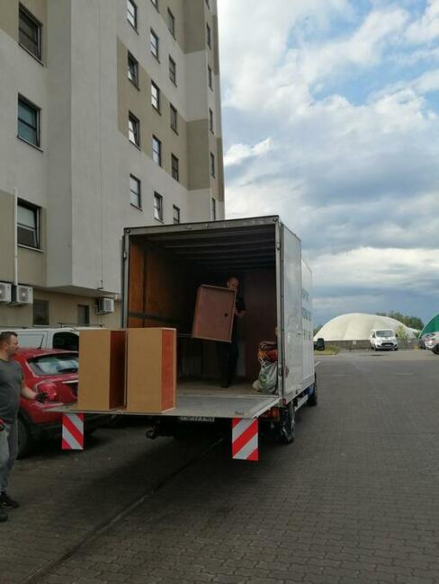 TRANSPORT KRAJ EUROPA PRZEPROWADZKI AUTO Z WINDA 667-903-199