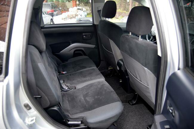 mitsubishi outlander II 2.0 DiD 4x4 7 osobowe