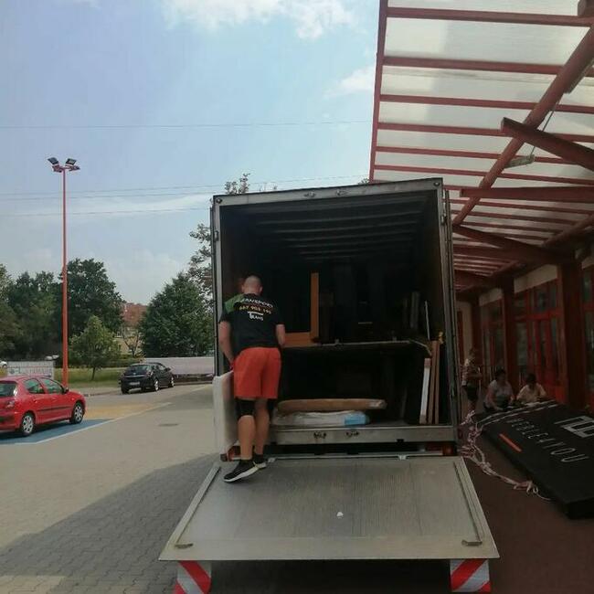 TRANSPORT KRAJ EUROPA PRZEPROWADZKI AUTO Z WINDA 667-903-199