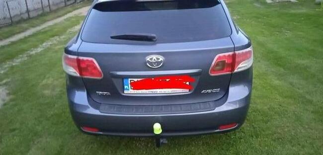 sprzedam toyota Avensis t27 lub zamienię na passat b6