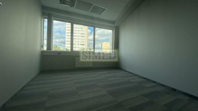 Biuro 5 minut od stacji metra