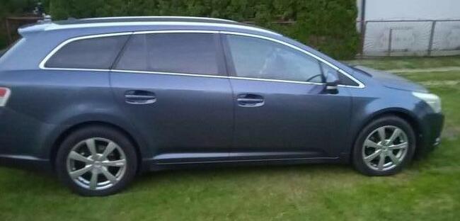 sprzedam toyota Avensis t27 lub zamienię na passat b6