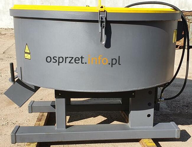 Mieszalnik do betonu 800L, bębnowy, hydrauliczny, betoniarka