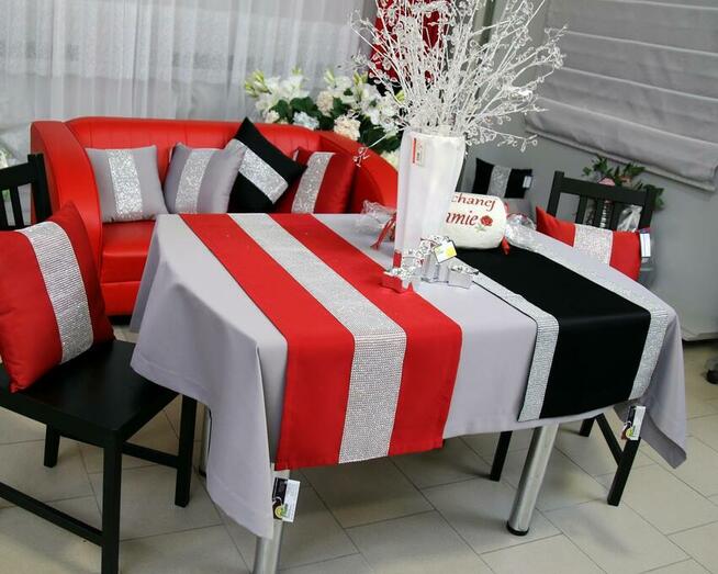 TKANINY OBRUSOWE GASTRONOMICZNE OBRUSY PLAMOODPORNE